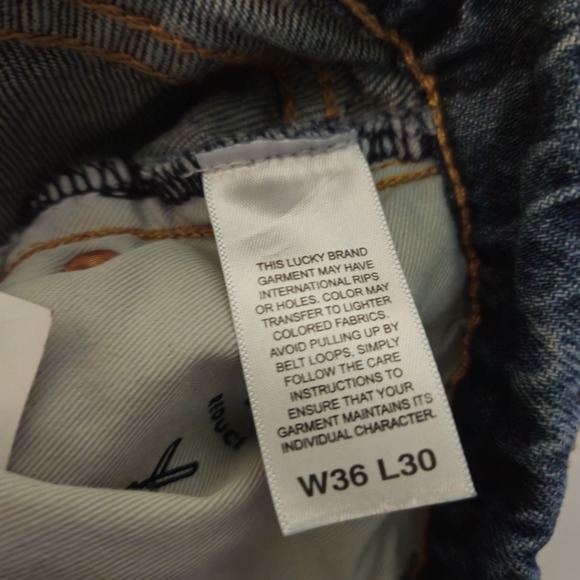 Lucky Brand Jeans Mens 38X30 363 Vintage Straight Advance Stretch Distressed - Picture 7 of 9